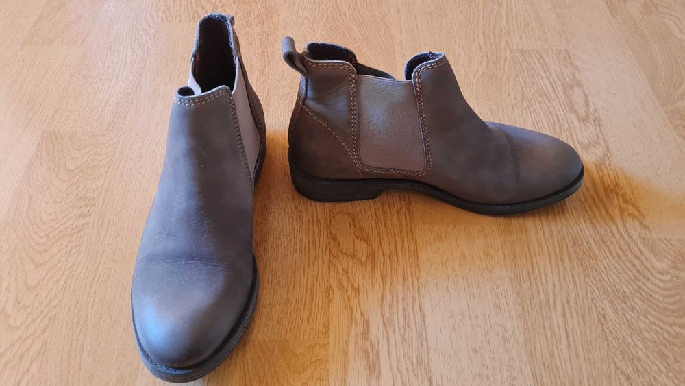 Ghete din piele Tamaris