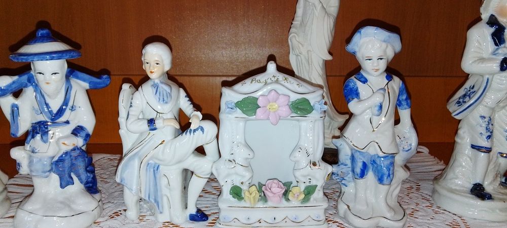 Bibelouri românești 20lei bucata