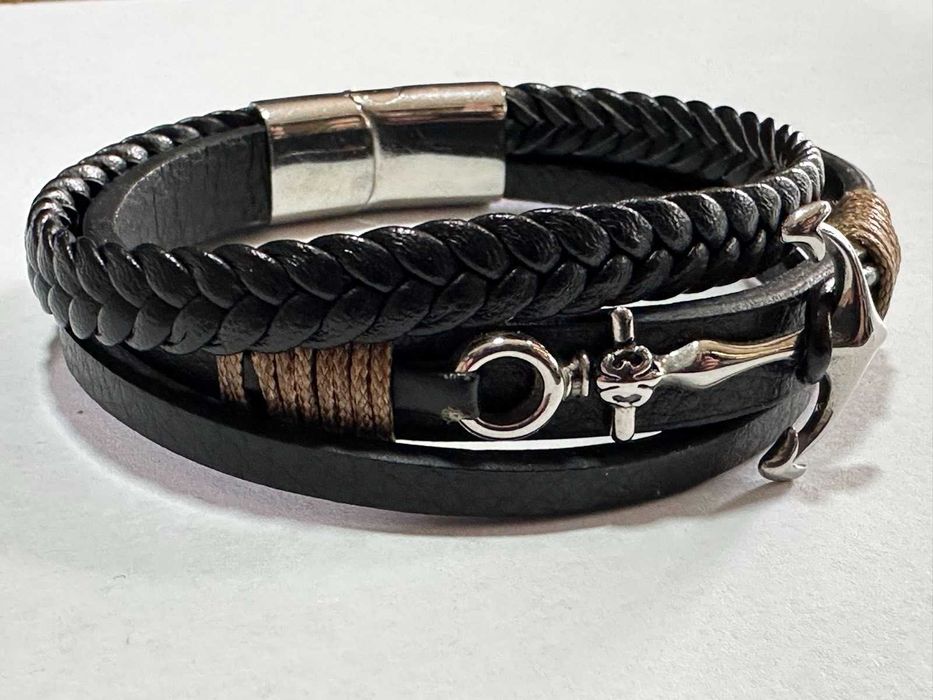 Мъжка гривна Silver Flame с котва – естествена кожа и неръждаема стомана – 21,5 см