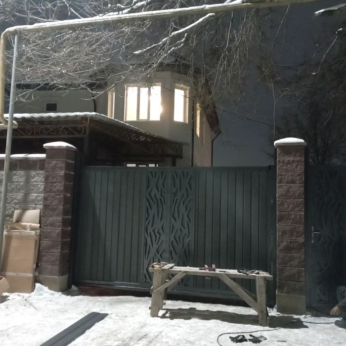 Изготовление  навесов