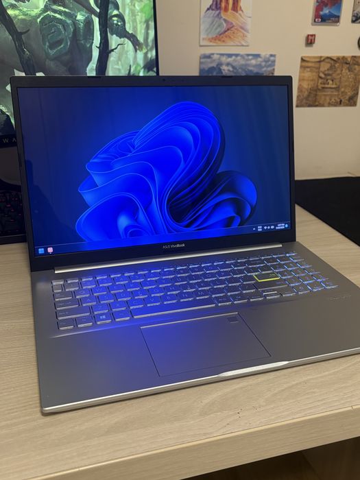 Asus VivoBook Ryzen 5 5005u 8gb ram 512gb stocare