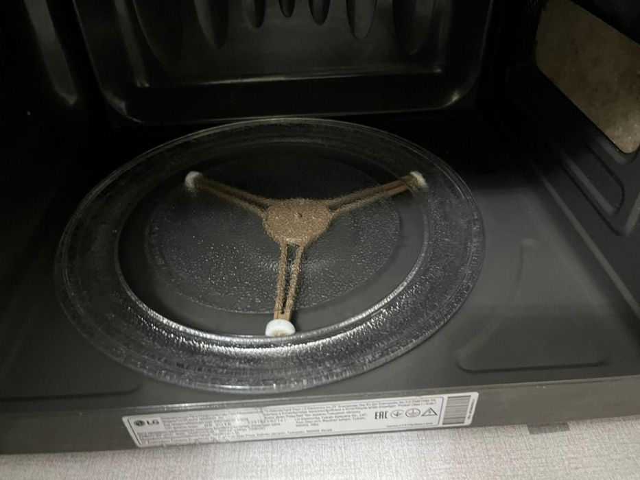 Продам Микроволновку Срочно