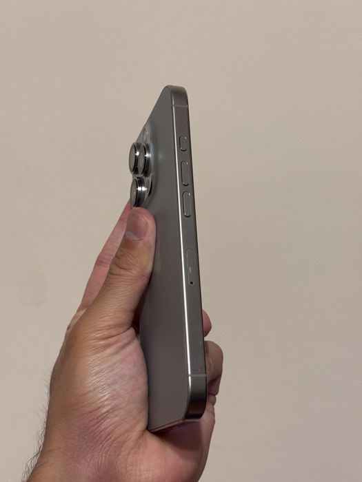 Iphone 16 Pro. 256гб. 88%