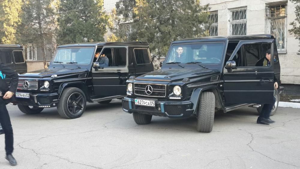 прокат гелендвагены черные