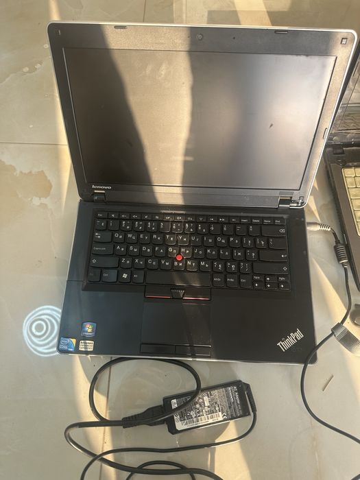 Сестема блоке манитор ест прентир и факс , клавиятура