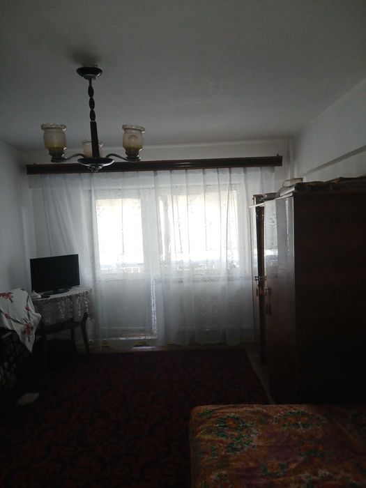 Garsoniera decomandata, 25,7 mp, zona Craiovita Noua