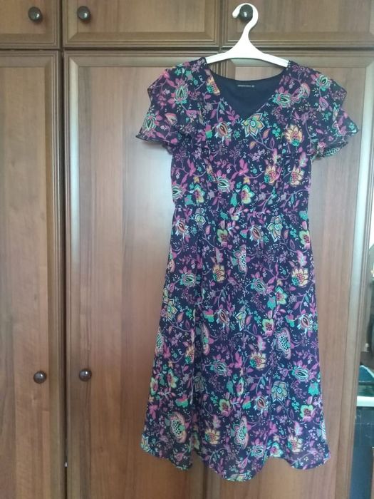 Продаётся женское платье