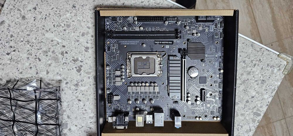 Placa de baza PRO B660M-B Intel Micro-ATX LGA1700 DDR4