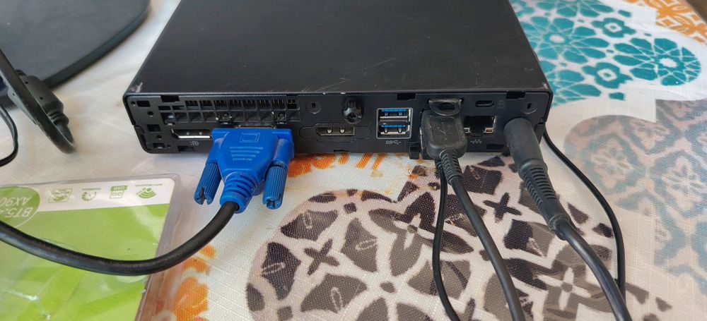 Mini pc sotiladi