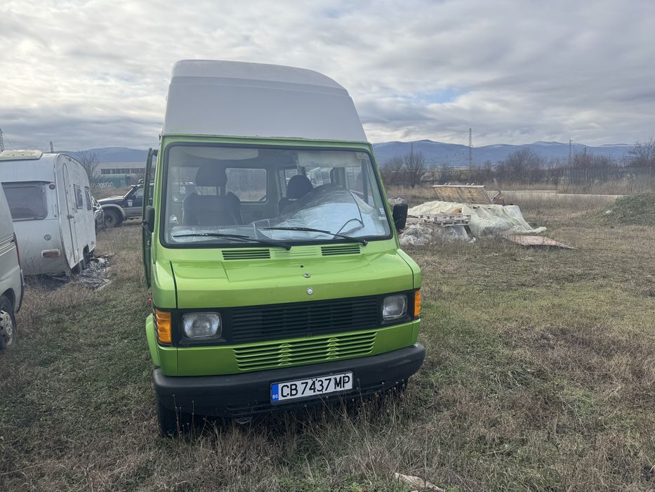 Продава се Mercedes 208 Бус кемпер