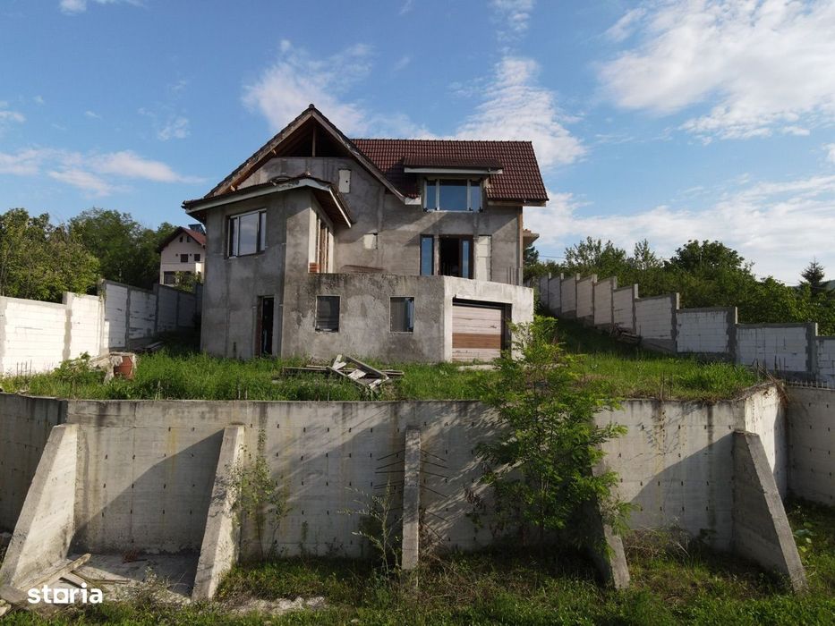 Vând casă în construcție, 303 mp construiți, Măgura D+P+M, jud. Buzău