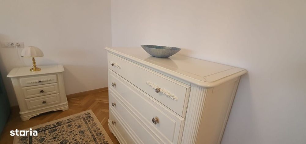 Apartament de inchiriat 4 camere zona Copou-Parcul Copou