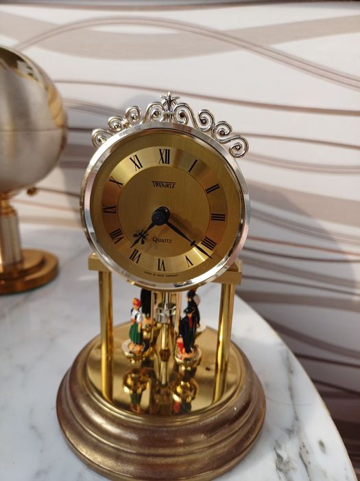 Ceas figurine miscatoare