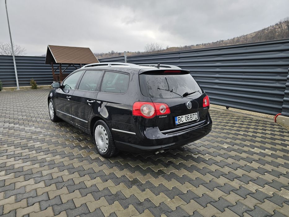 Vând Volkswagen Passat