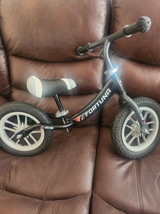 Деткко баланс колело