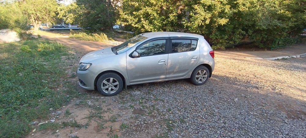 Продам Renault Sandero