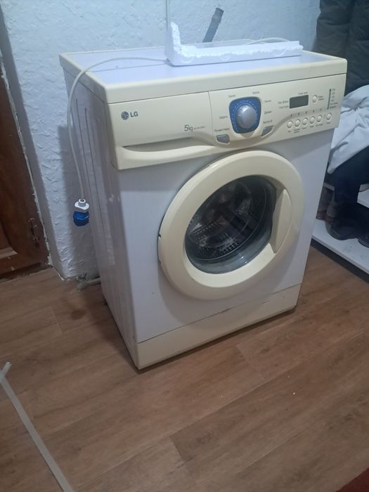 Продается Стиральная машинка LG