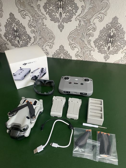 Dji mini 4 pro новый