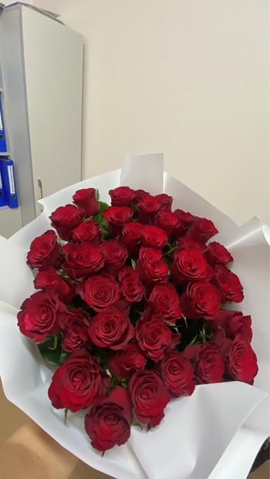 Свежие цветы по 10к