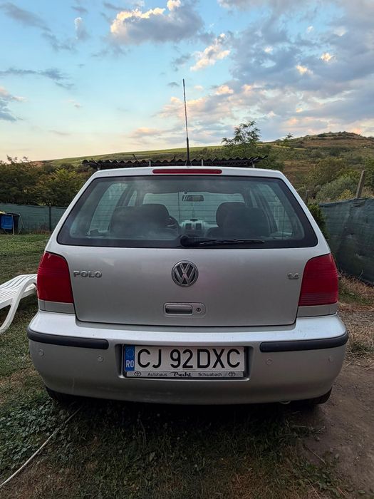 Vând Vw polo 1.4 16v , 75 CP , cutie automată