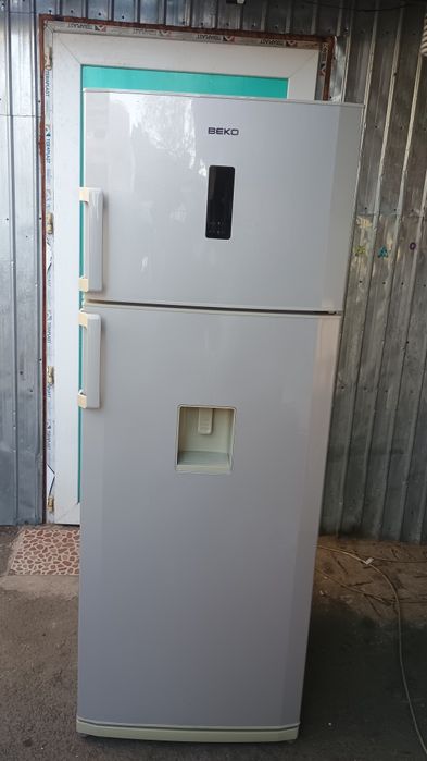 Frigider cu 2 uși. Beko.Asigur Transport