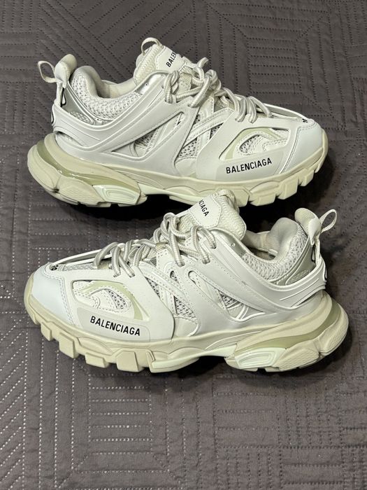 sneakers adidasi Balenciaga Track alb crem bej ecru marime 37 38 39 Valentino Isabel Marant Golden Goose Amiri oversize