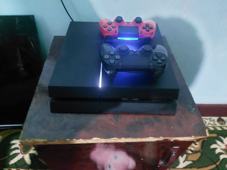 Ps 4 slim sotiladi