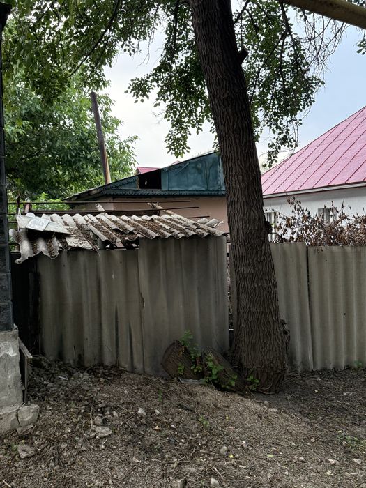 Продам участок 4 соток с времянкой