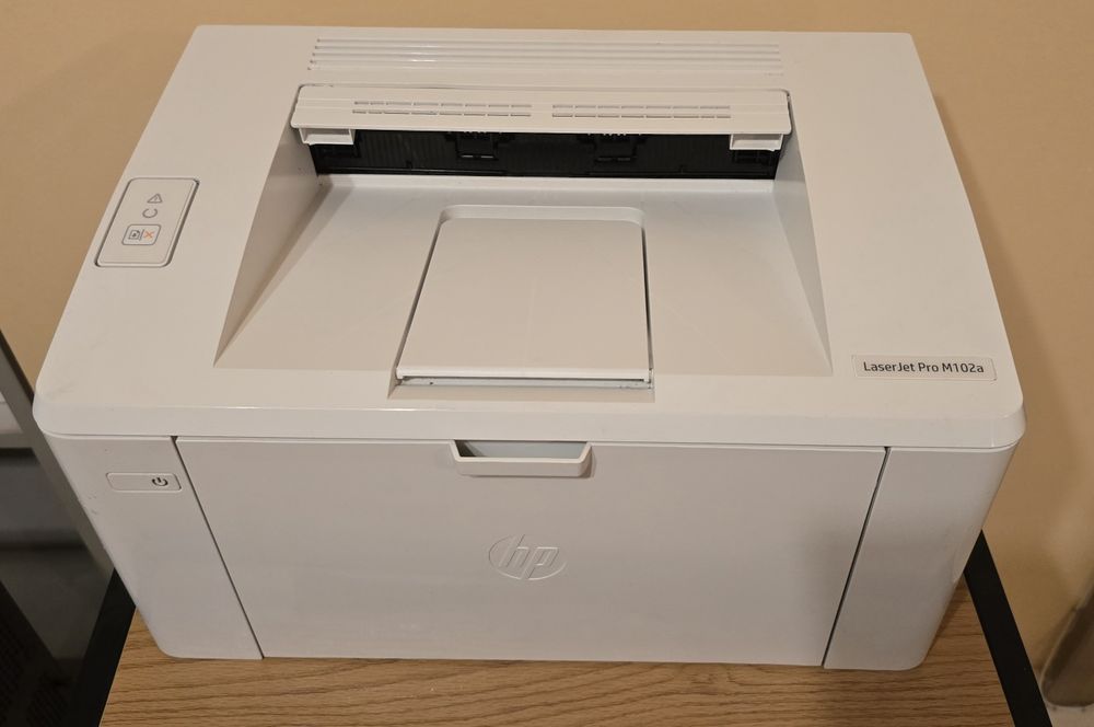 Лазерен принтер HP