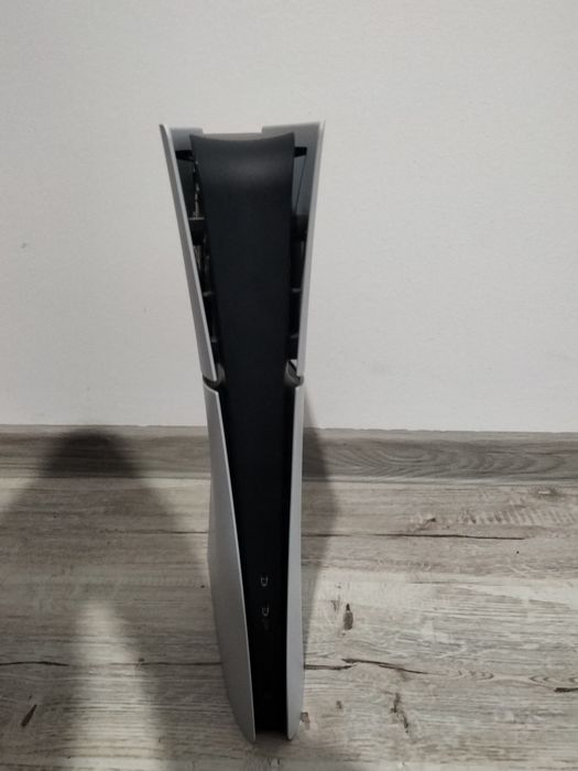 Vând playstation5