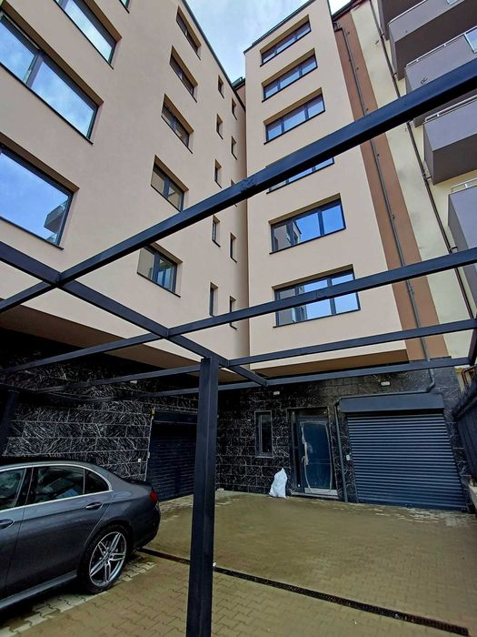 Продава се Двустаен апартамент в София, Център - 70 кв.м за 2500 €/кв.м - Снимка #10