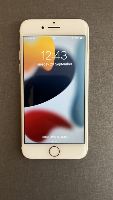 iPhone 7 Gold  – 100% Батерия Отлично състояние!!!