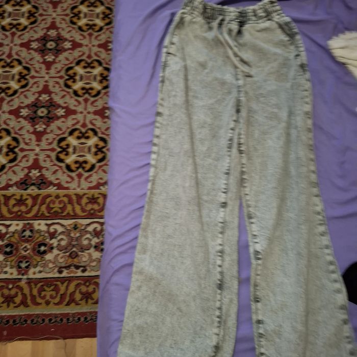 Продам одежду 46размер