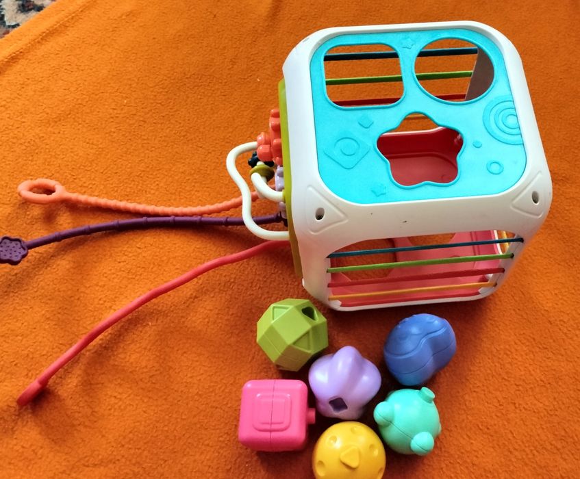 Развивающие игрушки