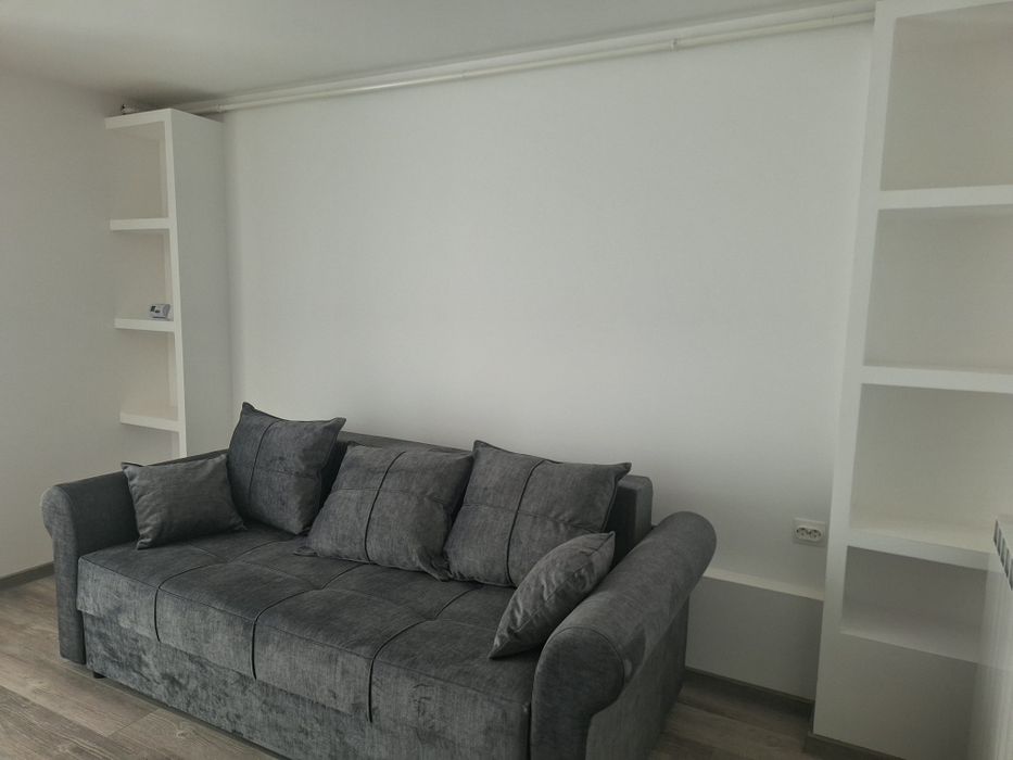 Închiriez garsoniera recent renovată, lângă școală nr 5