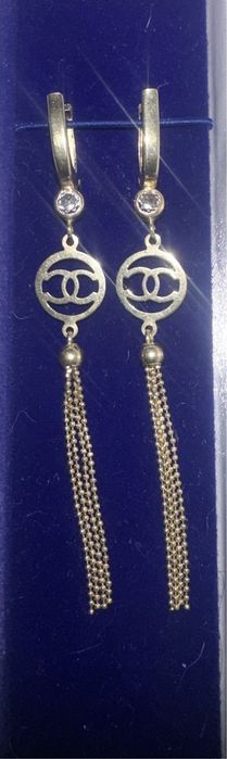 Златни обеци и пръстен