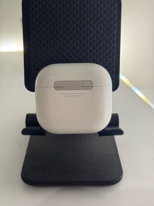 AirPods 4 ANC Originale, Stare Foarte buna, Garantie