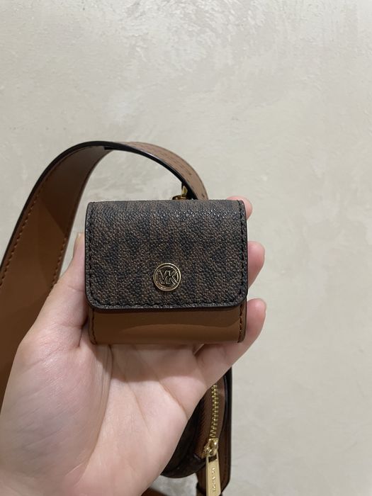 Сумка от Michael Kors
