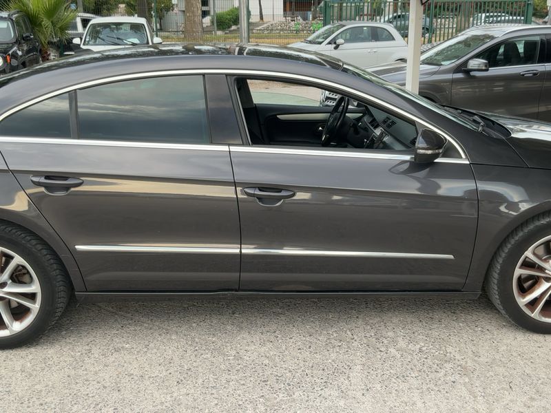 Volkswagen Passat CC 2.0 TDI 2010
