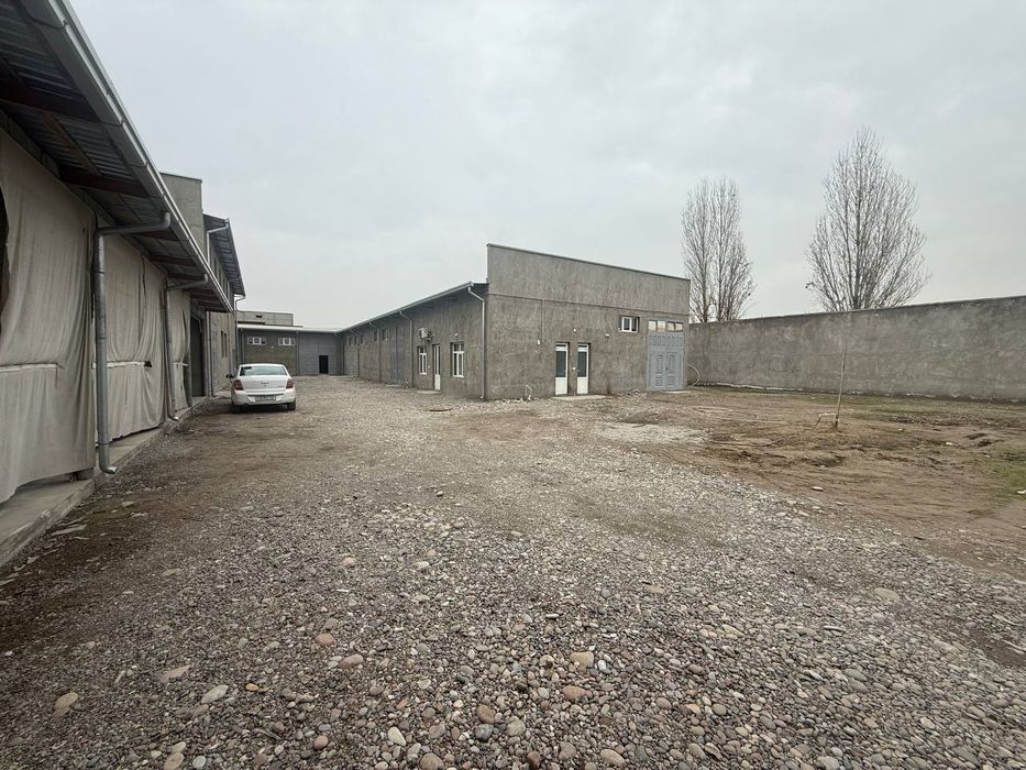 Продаётся  1 800 м² мебельный цех.