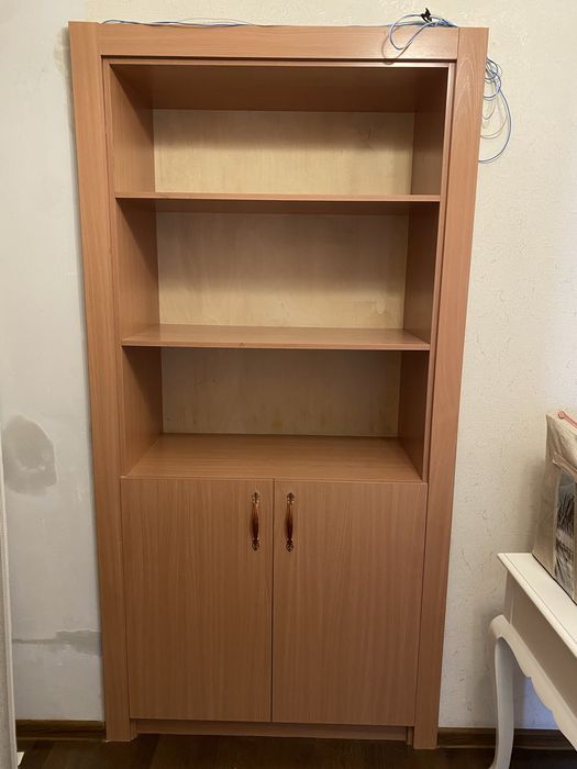 Продам встроенный шкаф