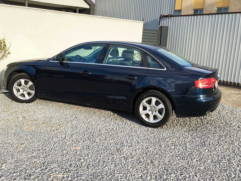 AUDI A4 2010 — imagine 5