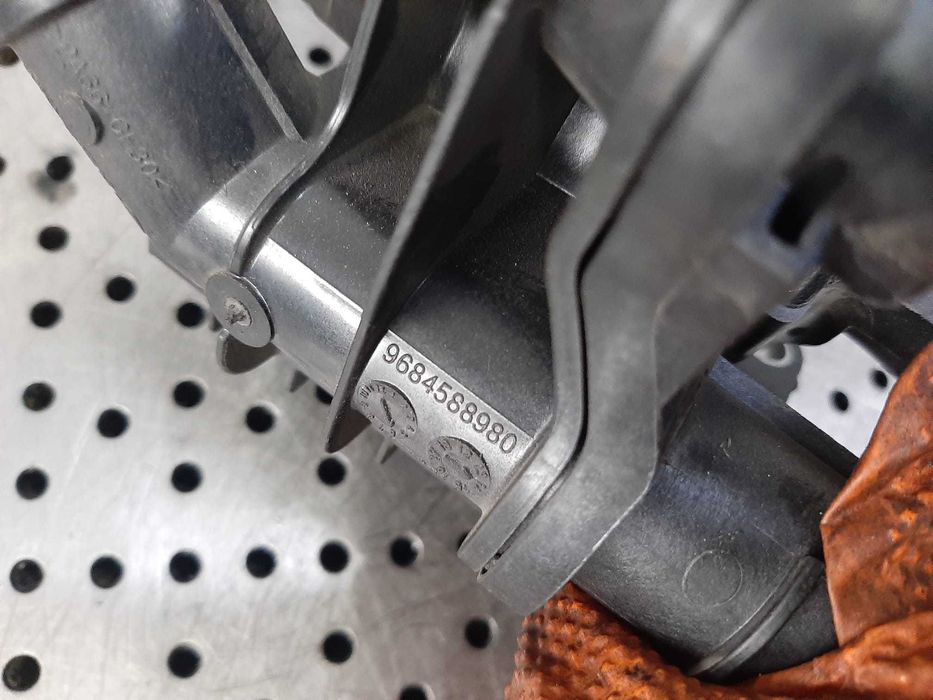 corp carcasa termostat 1.6 hdi 9h06 peugeot 508 2008 308 partner citroen c4 9684588980