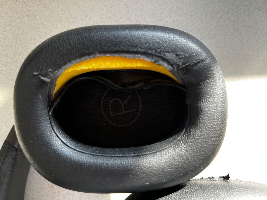 Слушалки harman kardon FLY ANC