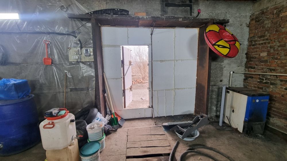 Продам гараж (бокс) срочно