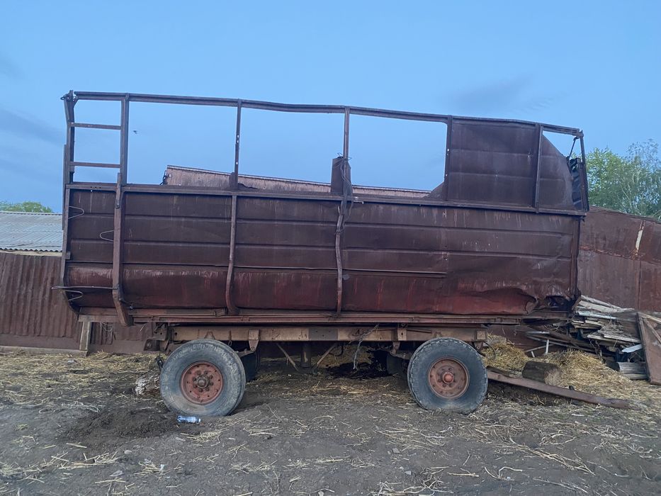 Продам сеновозку фурожирка