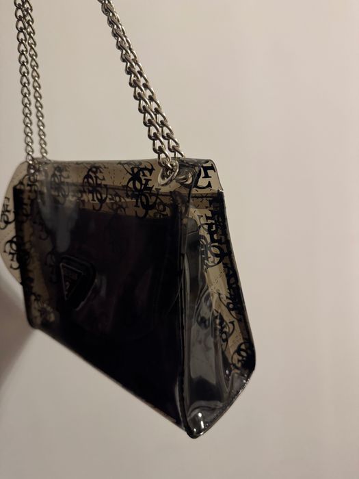 Оригинална дамска чанта Guess