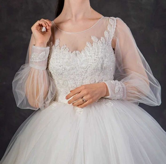 Свадебное платье, пышное