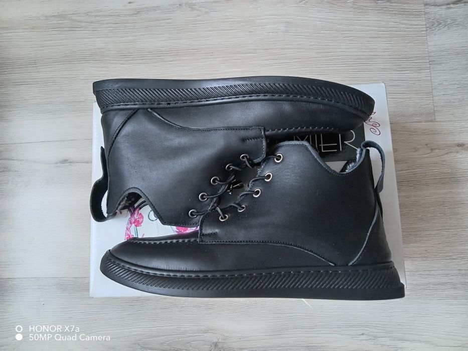 Продам сапоги демисезонные ,