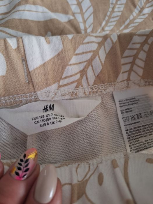 HM комплекти и тениски